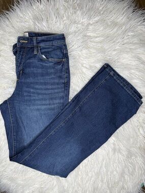 Universal Thread High Rise Slim Bootcut Women's Dark Blue Stretch Jeans 25R